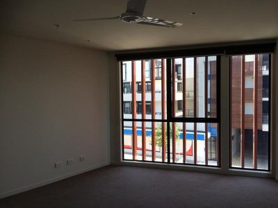 205 / 112 Pier Street, Altona