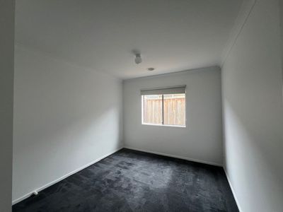 7 Caldwell Road, Williams Landing