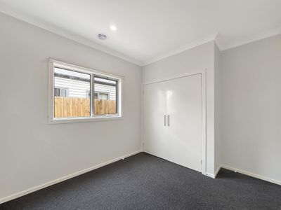 99 Crowlands CIRCUIT, Eynesbury