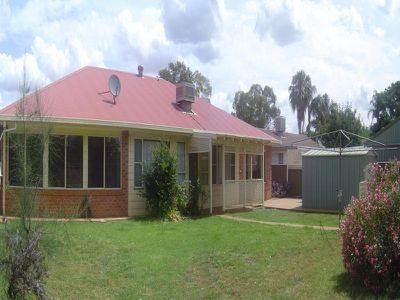 142 Birch Ave, Dubbo