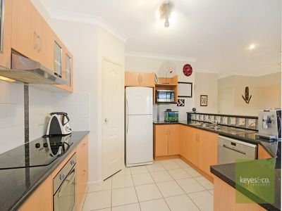 24 Birdwing Court, Douglas