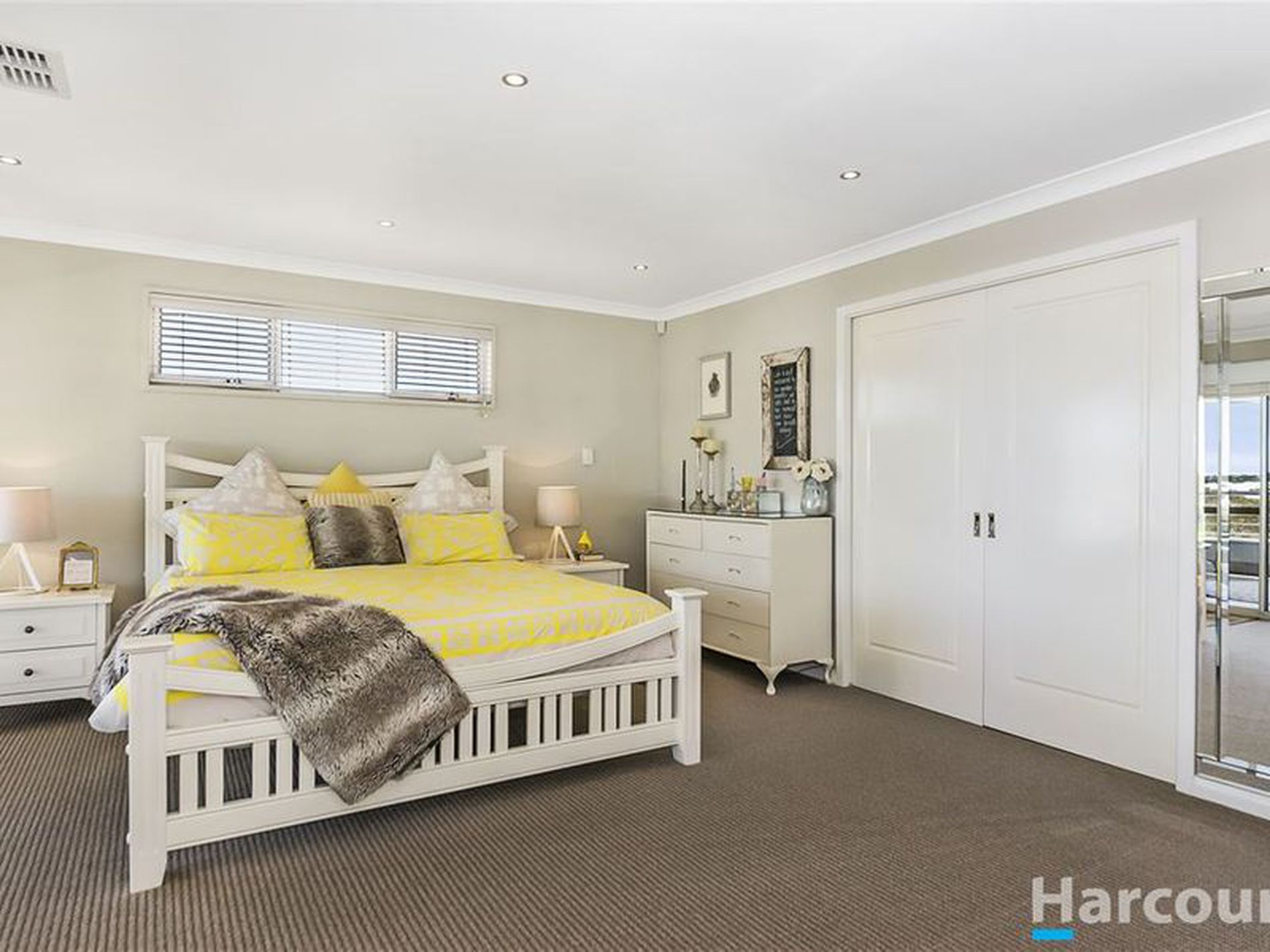 2 Sunny Close, Yanchep