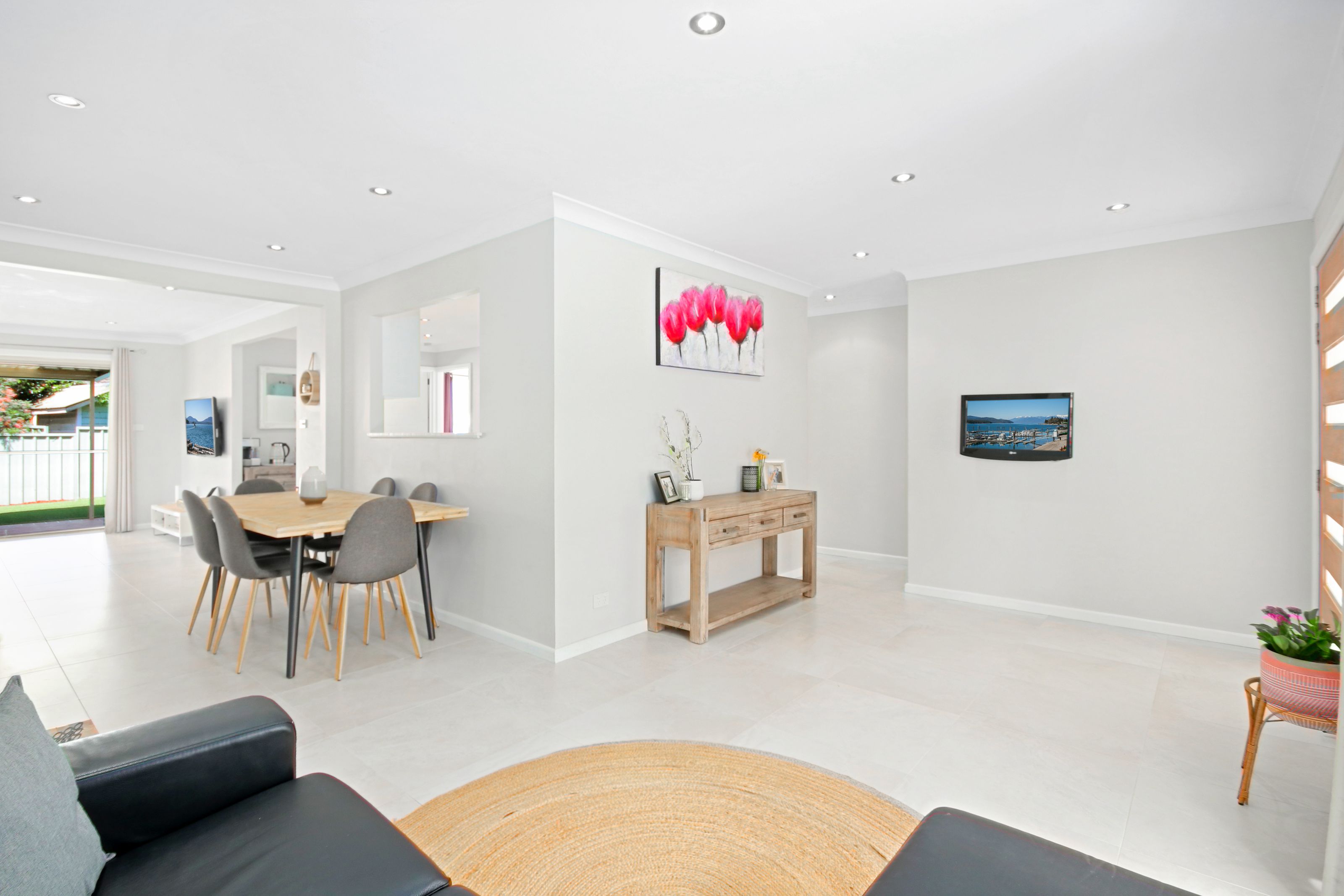 6 The Avenue, GLENMORE PARK