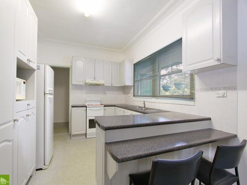 3 Woodlawn Avenue , Mangerton