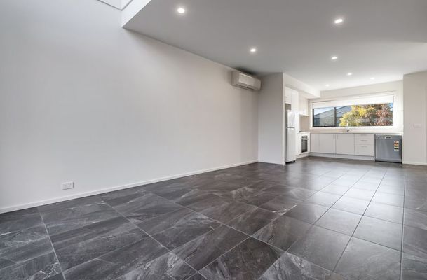 19 Water Fern Grove, Greenvale