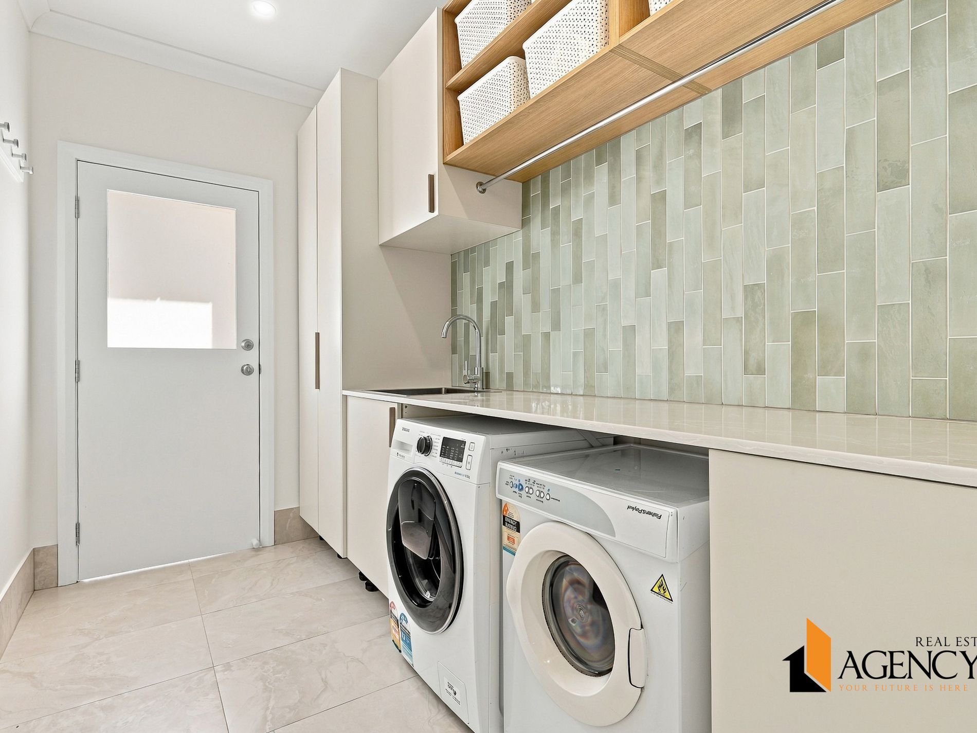 21A High Street, Mount Kuring-gai