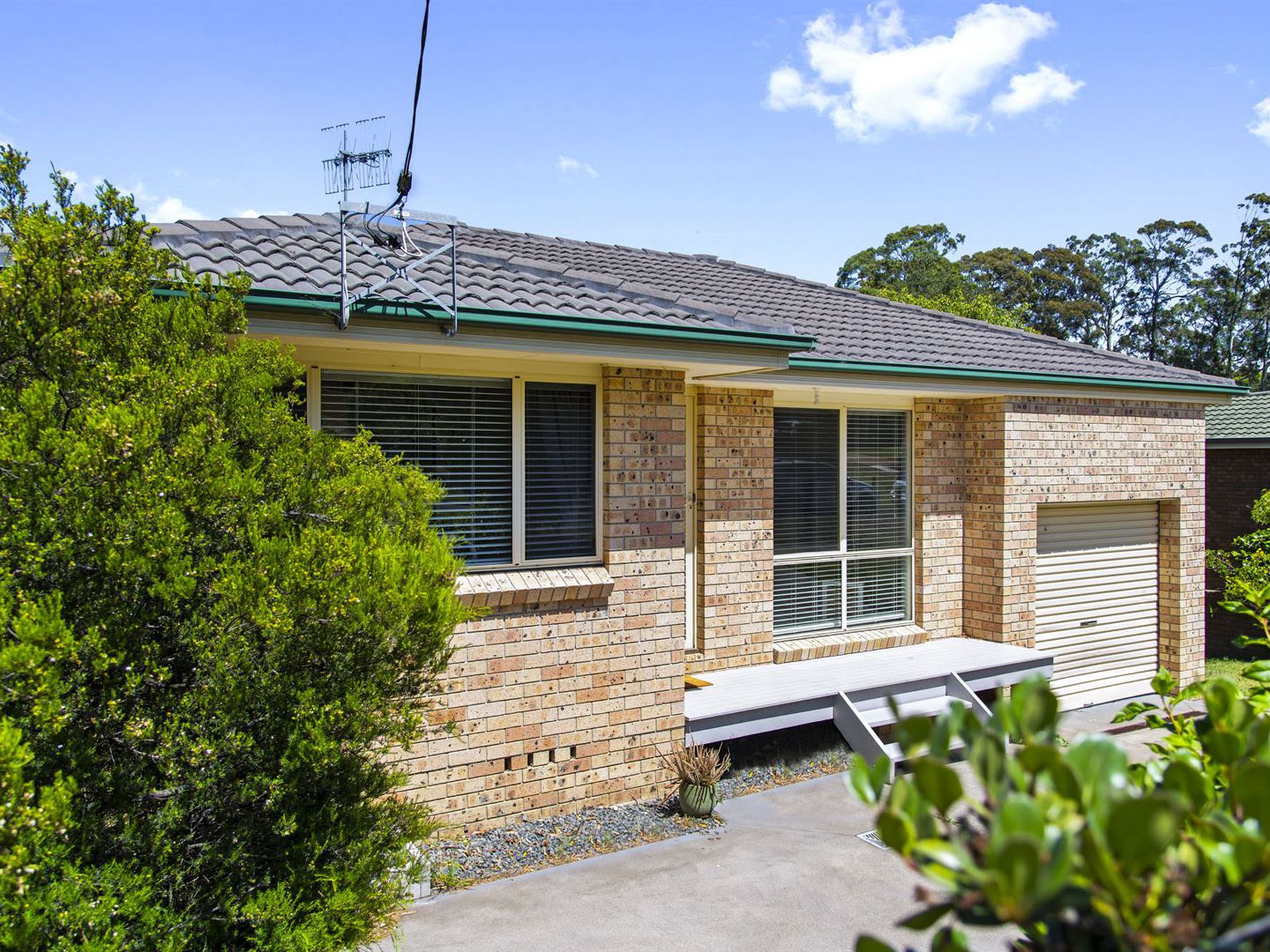 25 Bushland Avenue, Mollymook