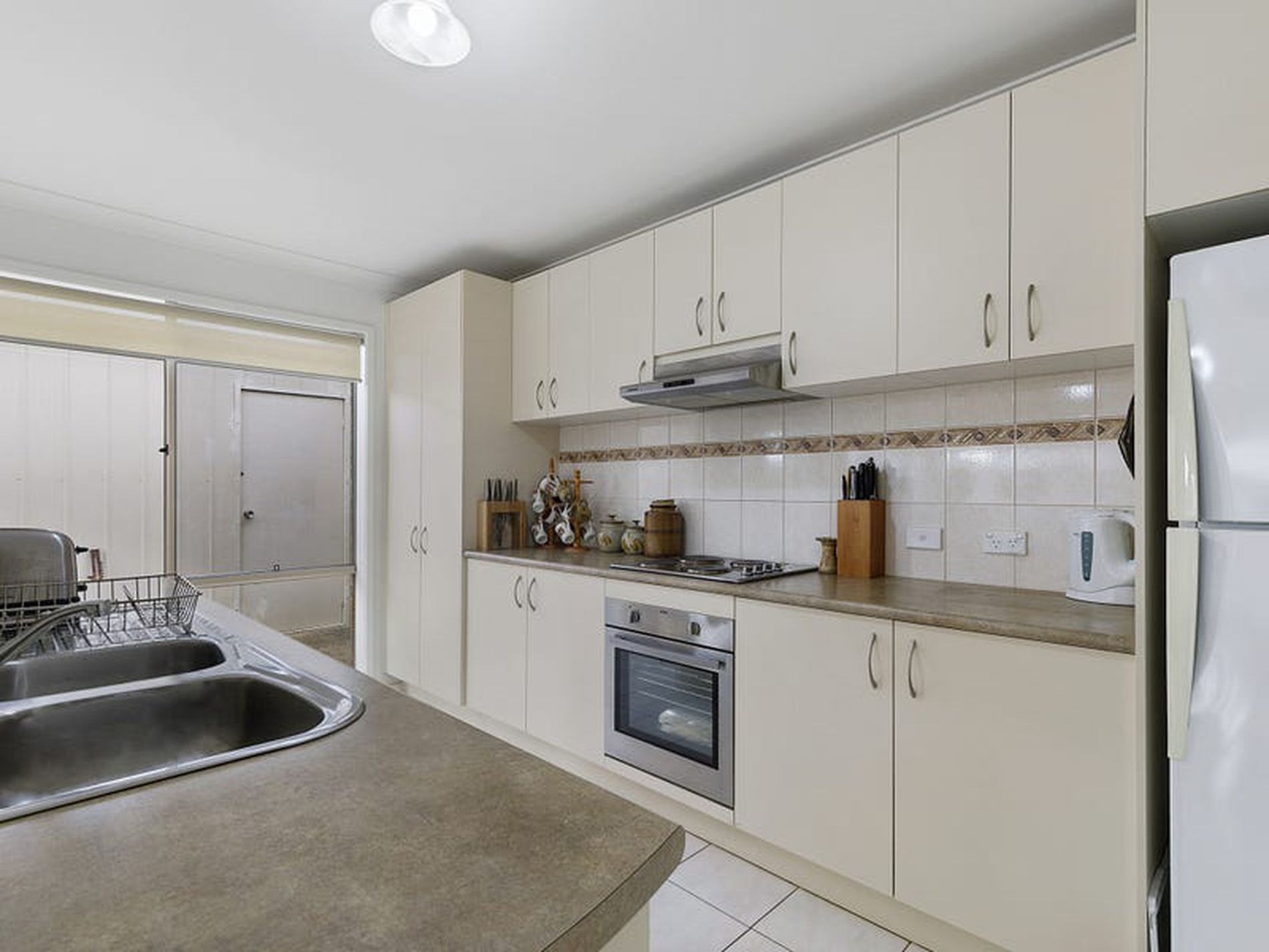 19 Doyle Cres, Seymour