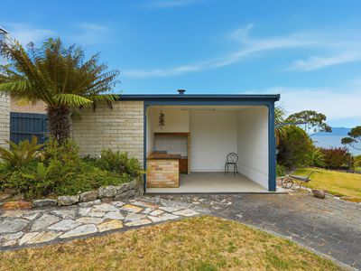 6 Ryans Road, Spring Beach