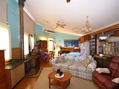 26 Mountain Avenue, Mount Beauty