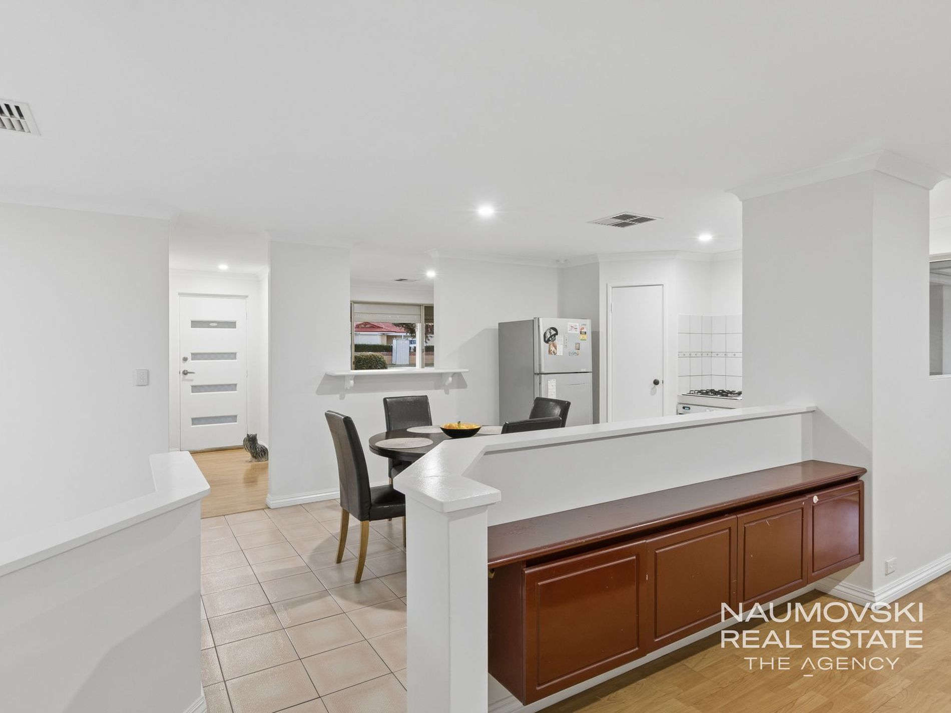6 Jefferson Drive, Marangaroo