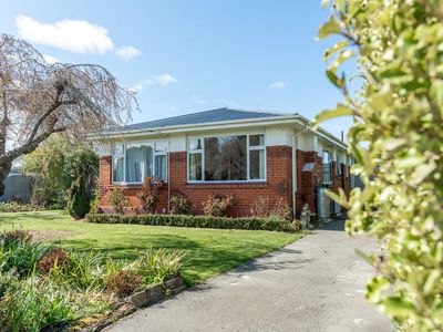 17 Constitution Avenue, Milton