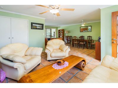 2 / 13 Paramount Pl, Oxenford