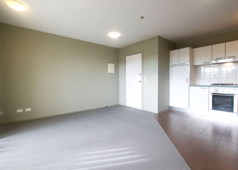 12 / 442 High Street, Northcote