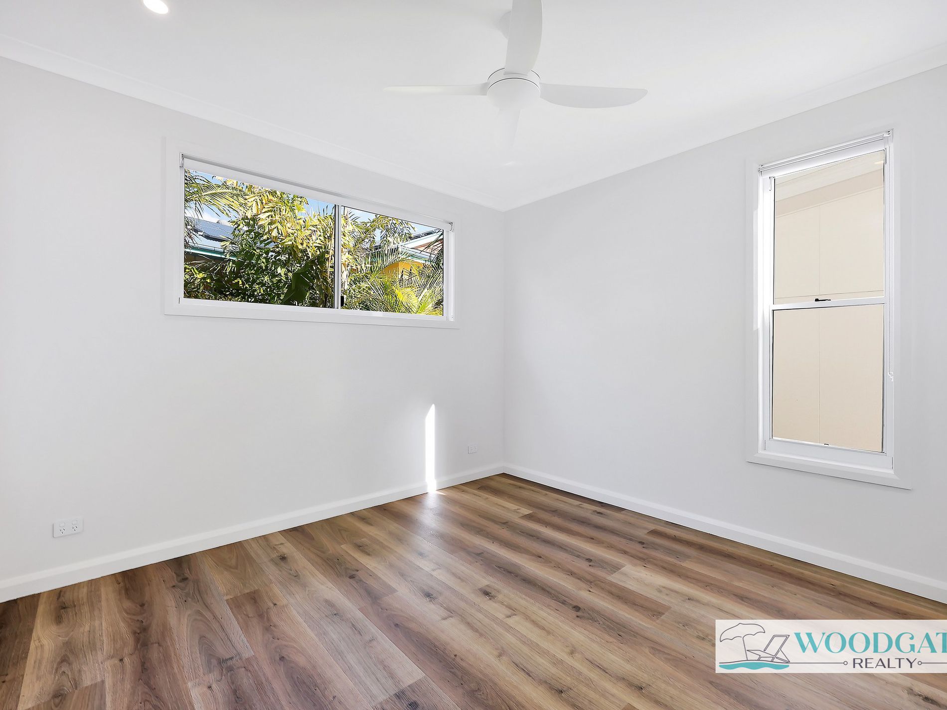 5 OCEAN VIEW DRIVE, Woodgate