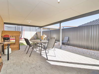 24 Vickers Road , Baldivis