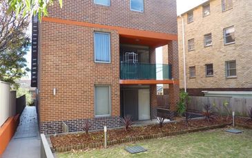 2 / 817 Anzac Pde, Maroubra