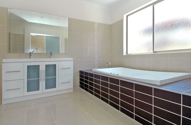 7 Muirhead court, Greenvale