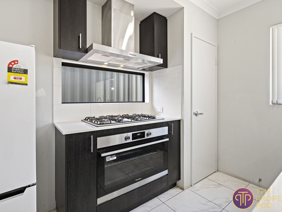 12 Anzac Crescent, Byford