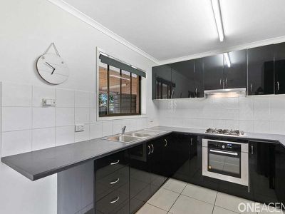 28 Caringa Street, Urangan