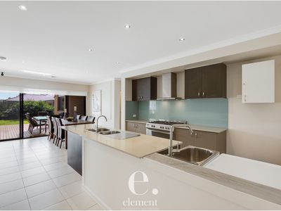 room 2 / 26 Seahaze Drive, Torquay