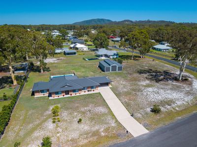 74 Angus Drive, Failford