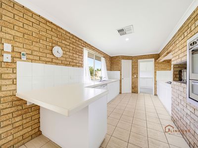 20 Azelia Street, Alexander Heights