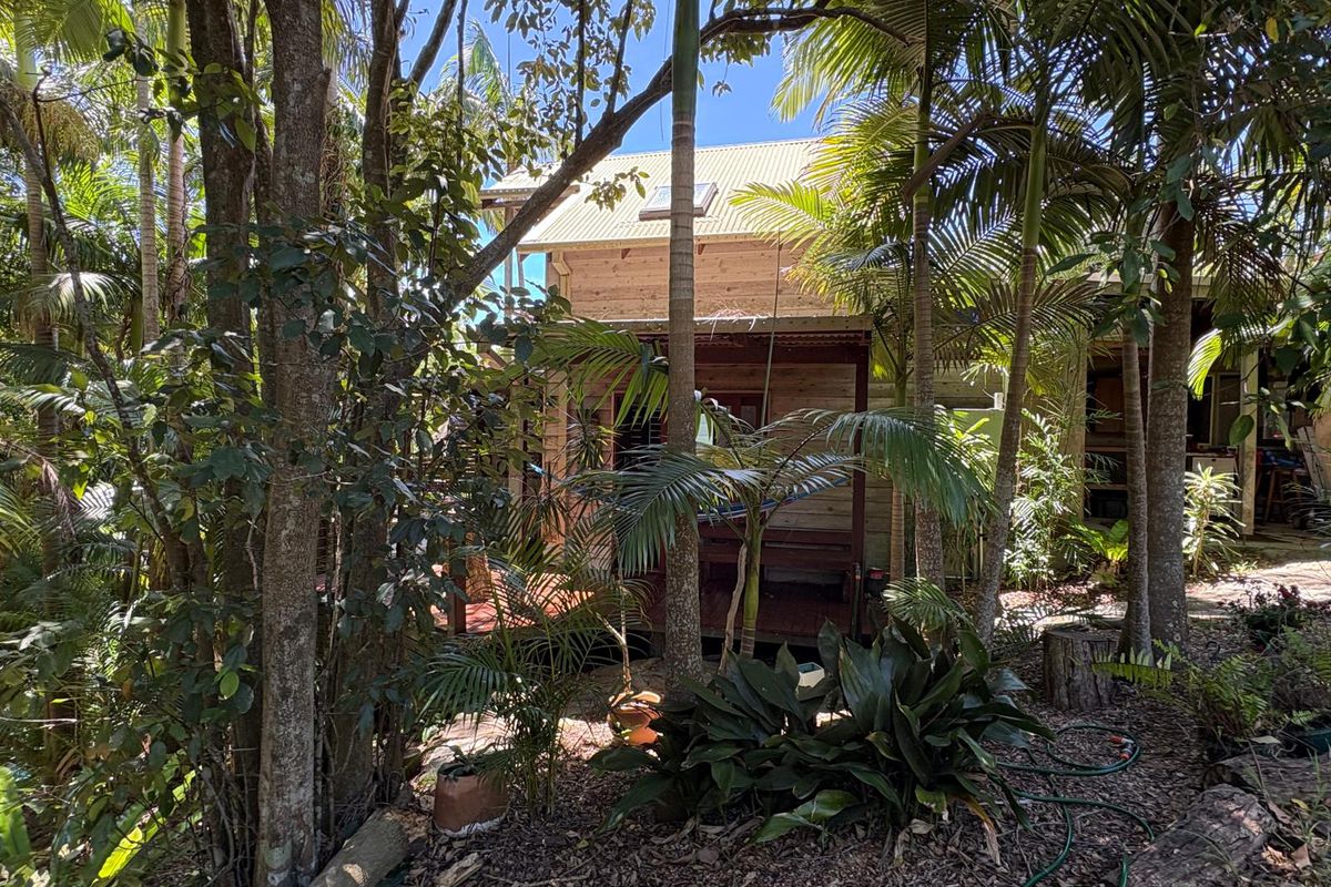 109 Lakes Boulevard, Wooloweyah