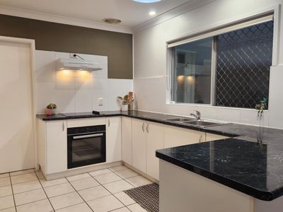 17 Hill Street, Pomona