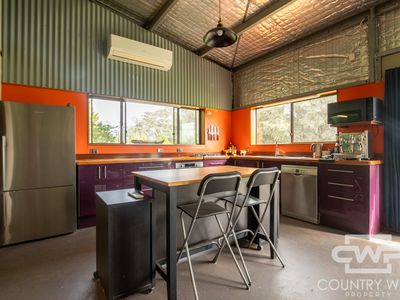 172 Hazelwood Road, Stonehenge