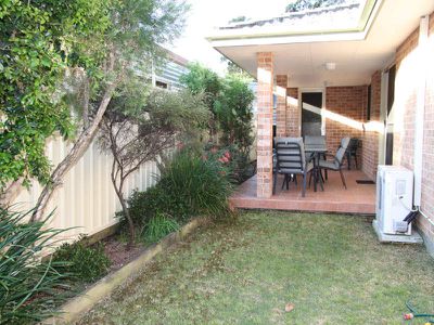 1 / 70 The Southern Parkway, Forster