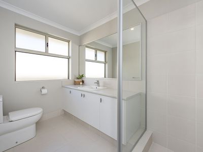 11 Glenbawn Vista, Lakelands