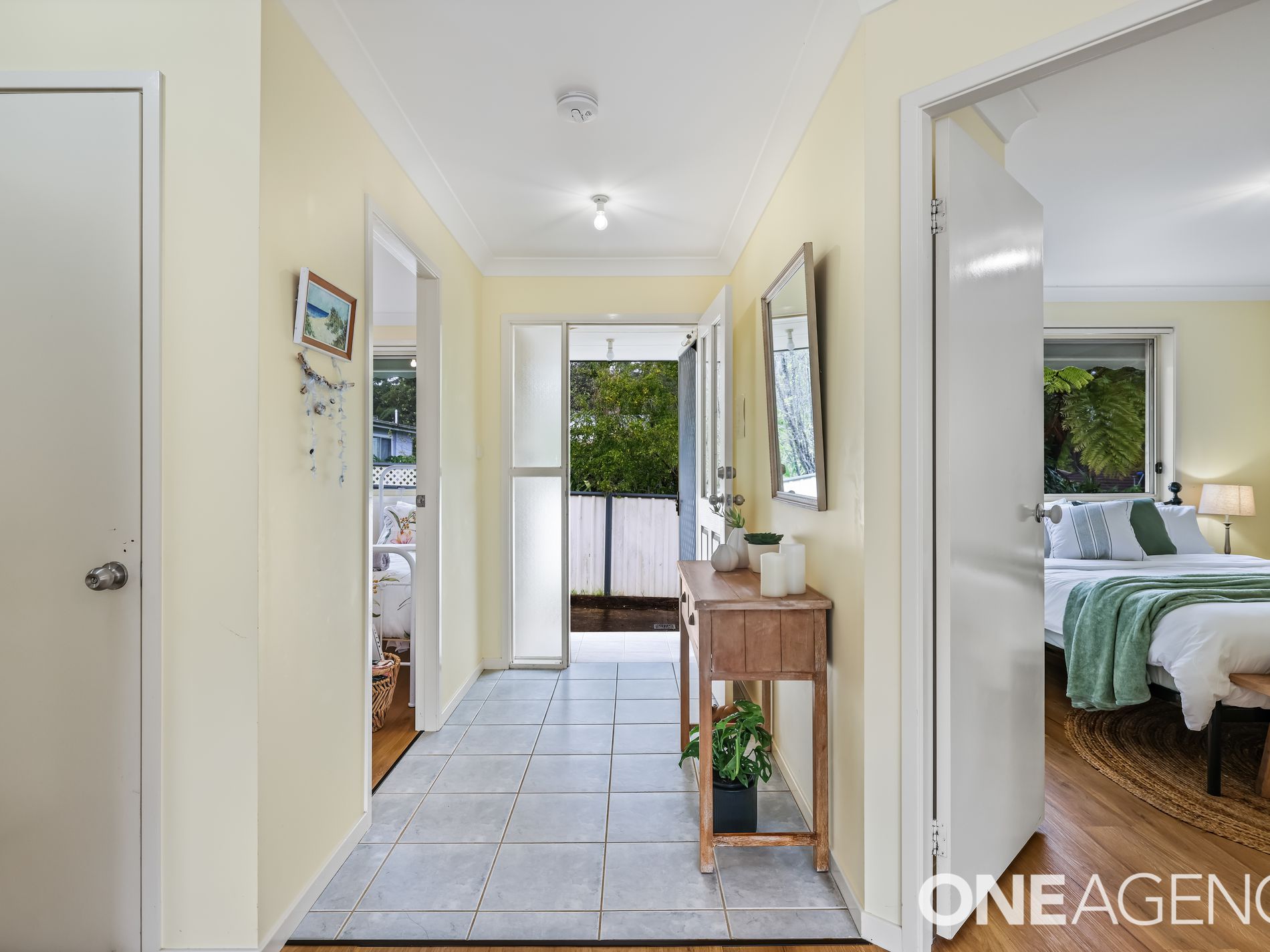 2 / 7 Berry Street, Huskisson