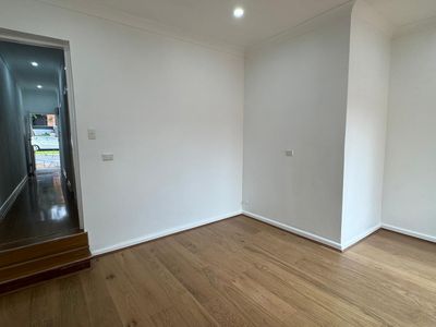 50 Elm Street, North Melbourne