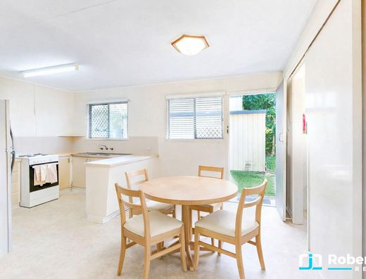 Water Views from the Block, Exceptional Shed Space & Endless Potential image 8