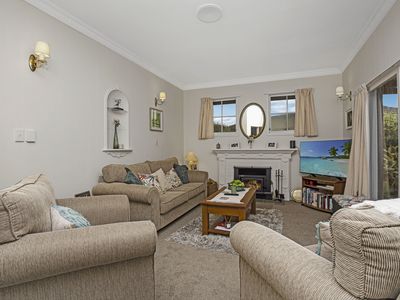 11A Arthur Grove, Waikanae