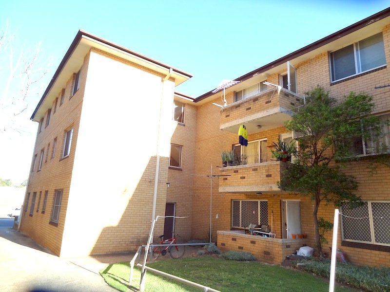8 / 230 Railway Parade, Cabramatta