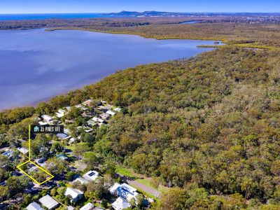 35 Pines Avenue, Cooroibah