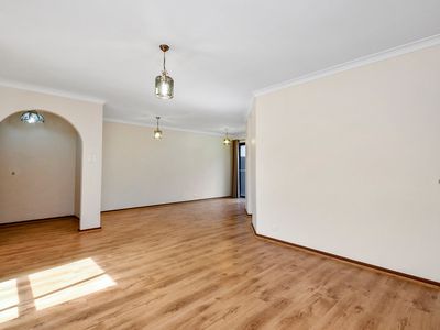 2 / 52 Endeavour Avenue, Bull Creek