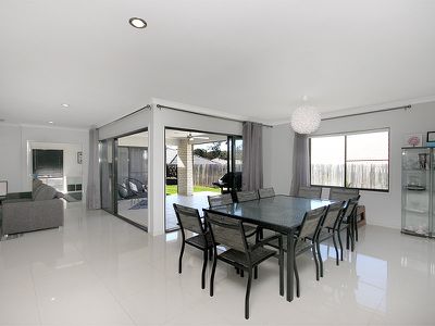 11 Baystone Place, Raceview