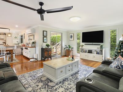 9 Dinmore Street, Woombye