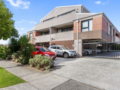 7 / 29 South Road, Braybrook