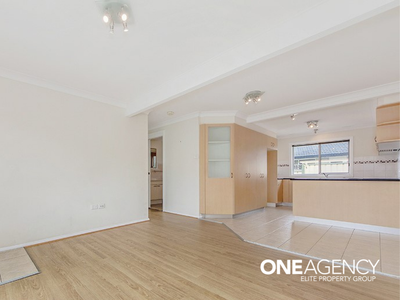 1 / 6 Lachlan Avenue, Barrack Heights