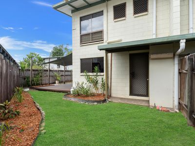 8 / 49 English Street, Manunda