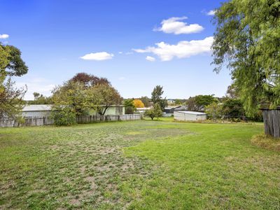 14 Hunter Street, Golden Square