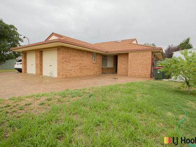 2&4 Carrington Square, Dubbo