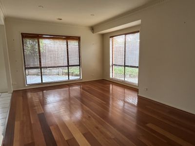 13 Prospect Avenue, Belmont