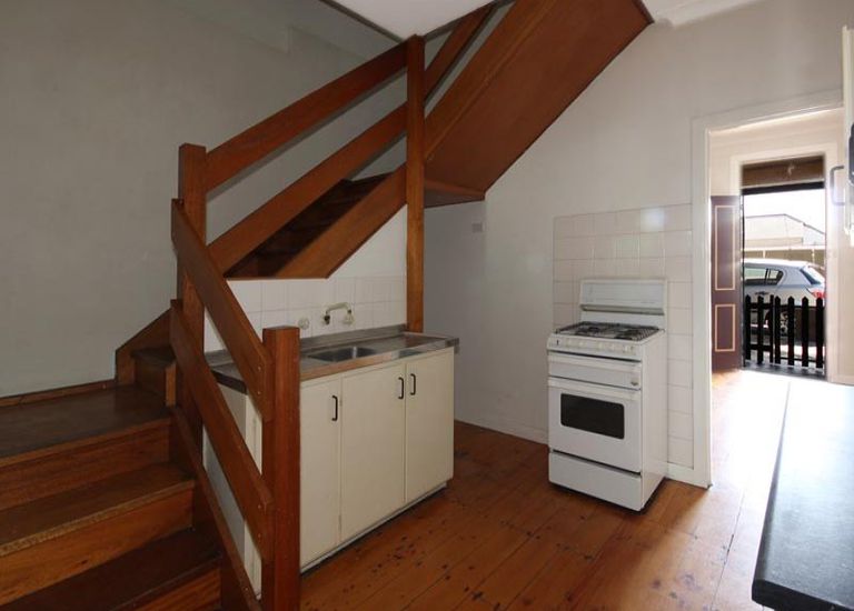 2 / 13 Ship Street, Port Adelaide