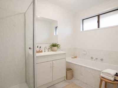 10 Stable Grove, Skye