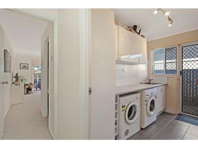 1 Hall Court, Tewantin